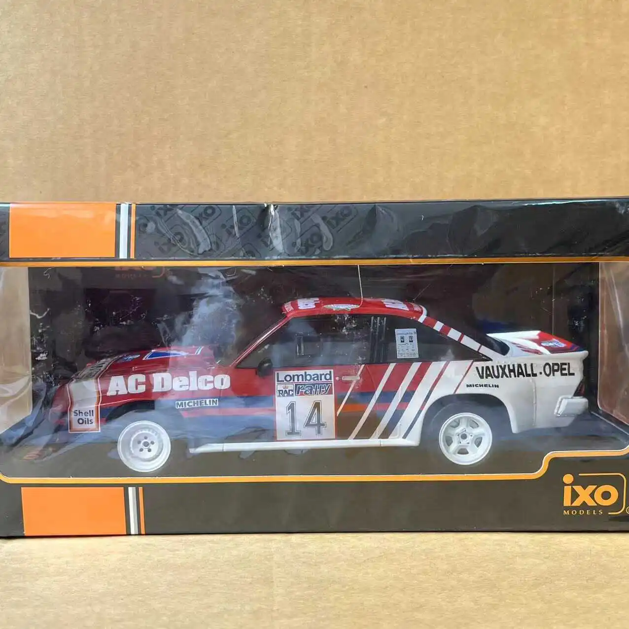 Diecast IXO 1:18 Scale OPEL MANTA #14 1985 Alloy Simulation Car Model COllectible Toy Gift Souvenir