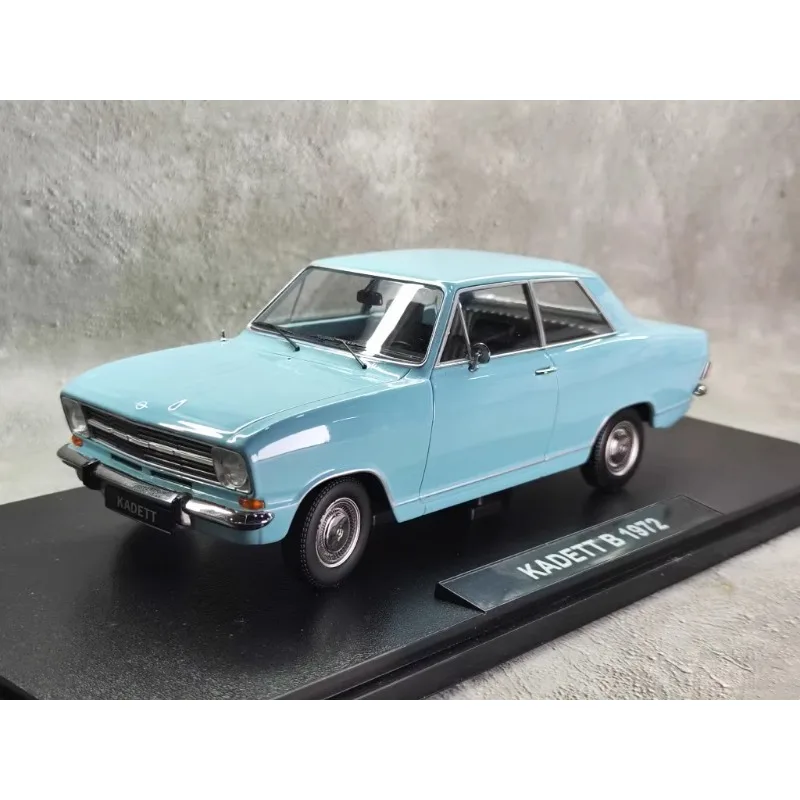 Diecast Kk 1/18 Scale OPEL KADETT B 1972 Alloy Car Model Collectible Toy Gift Souvenir Display