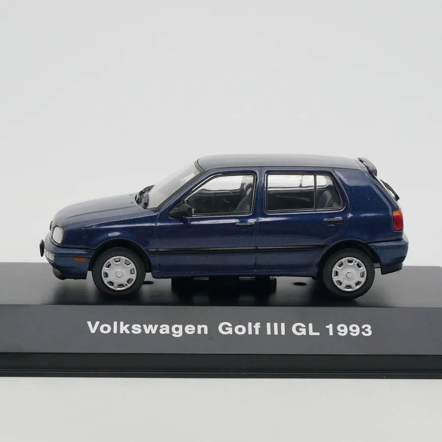 Diecast Ixo 1:43 Scale Volkswagen Golf III GL1993 VW Classic Alloy Car Model Collectible Toy Gift Souvenir Display Ornaments