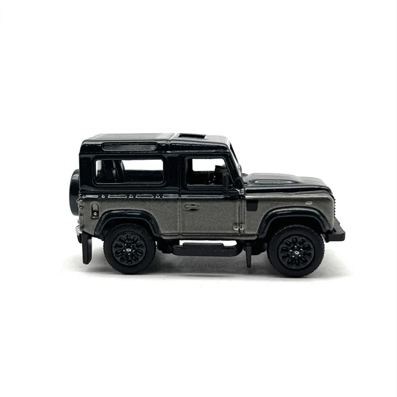 Diecast 1:76 Scale Alloy Land Rover Defender 90 Off-road Vehicle Model Classic Nostalgia Adult Toy Souvenir Gifts Static Display