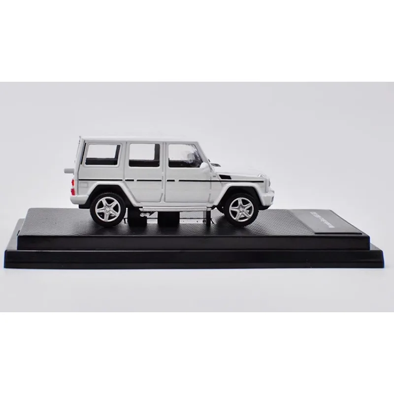 Diecast 1:64 Scale Mercedes-Benz G63 6X6 4X4 G500 AMG Benz G-Class Pickup Alloy Car Model Collectible Toy Gift Souvenir Display