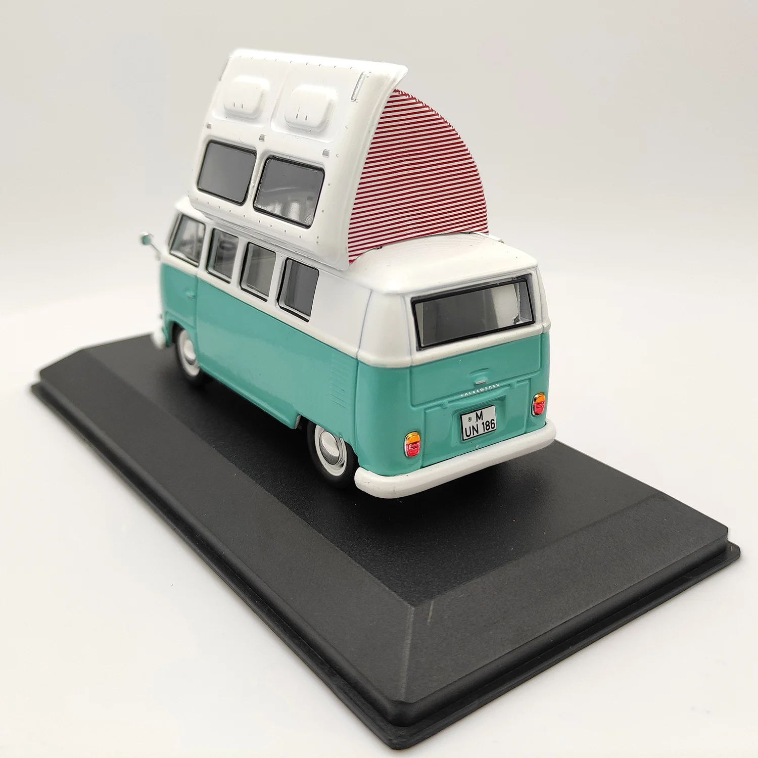 Diecast IXO 1:43 Scale Volkswagen T1 Westfalia-1951 VW Classic Nostalgia Alloy Car Model Collectible Toy Gift Display Ornament