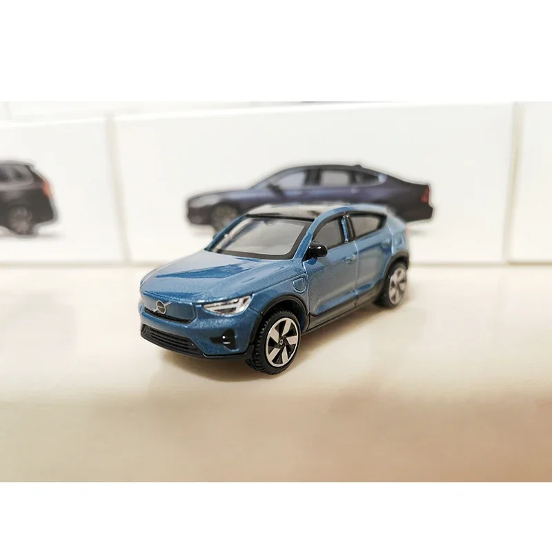 Diecast 1:64 Scale Volvo XC90 S90 V90 XC40 C40 XC60 Vehicle Alloy Car Model Toy Collectible Ornament Souvenir Toys Cars Display