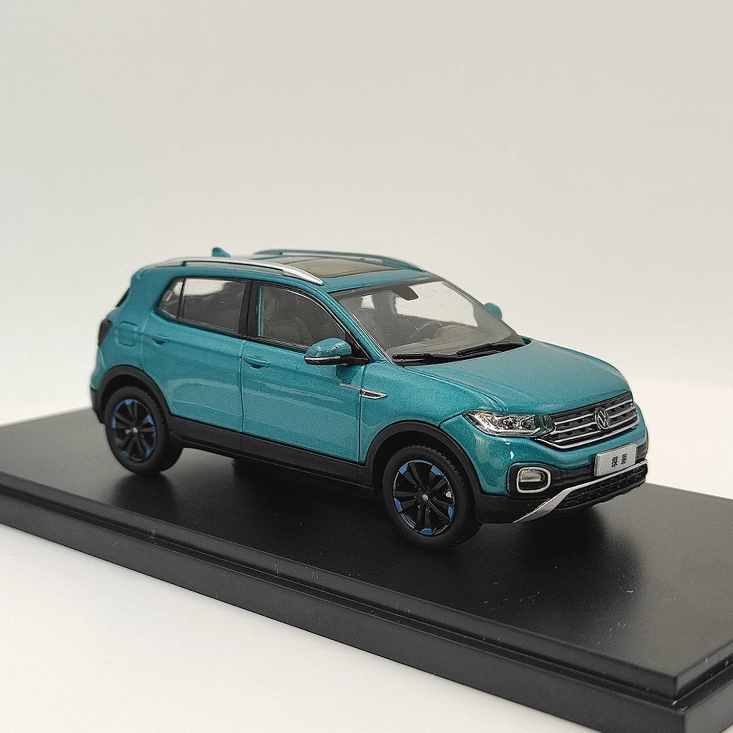 1:43 Scale Diecast Alloy Volkswagen TACQUA Toys Cars Model Classics Nostalgia Adult Gifts Souvenir Static Display Ornaments