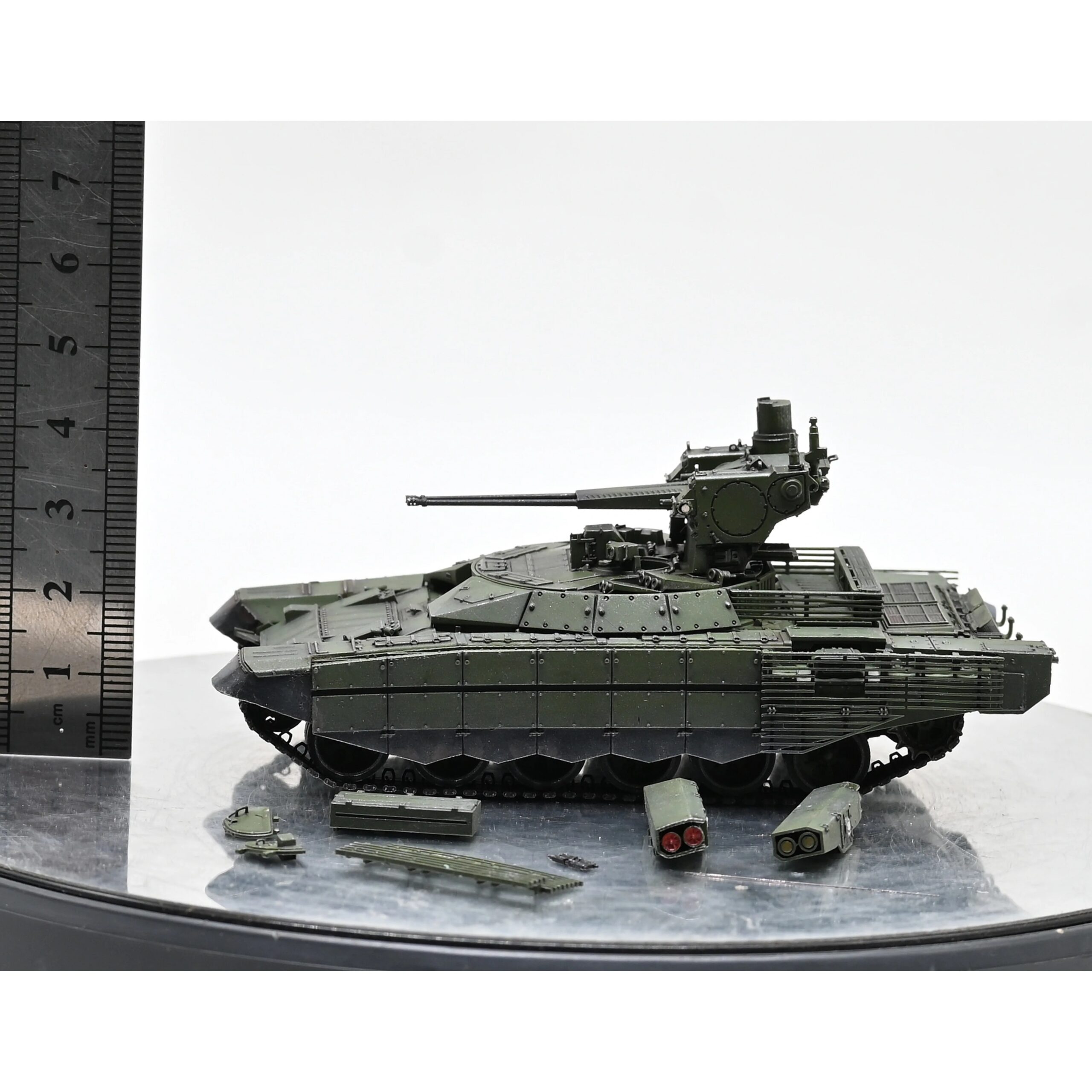 AM 1:72 Scale Resin Russian BMPT-72 Tank Chariot Model Militarized Combat Track Type Classics Adult Gifts Toys Static Display