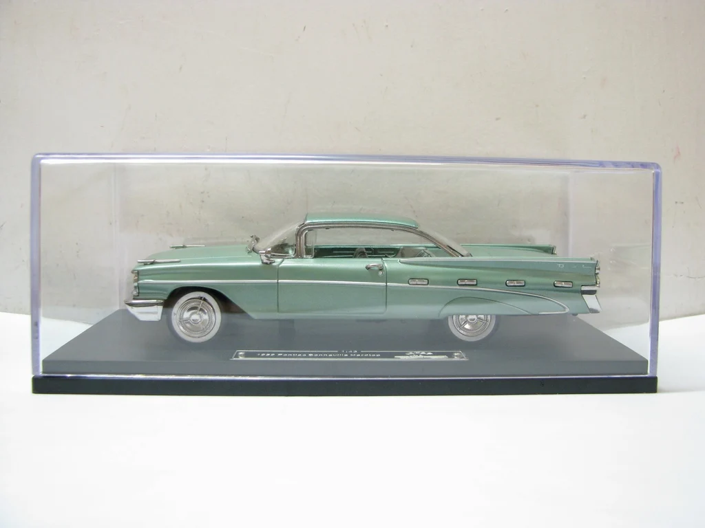 Diecast 1:43 Scale GFCC Pontiac Coupe 1959 Bonneville Hardtop Alloy Car Model Collection Toy Gift Display Ornament
