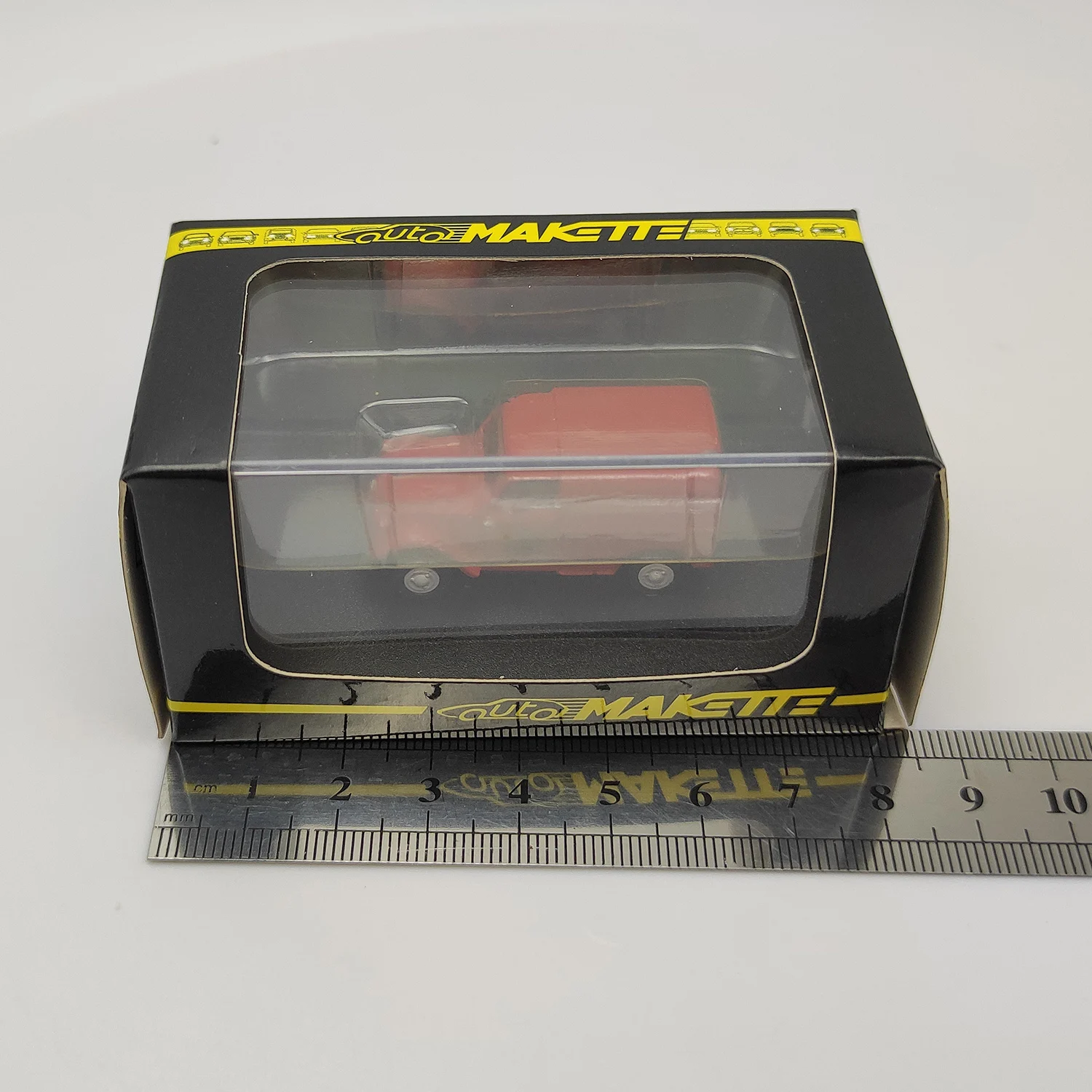 Three-colour 1:87 Scale CITROEN Freight Car  Resin Car Model Collectible Toy Gift Souvenir Display Ornaments