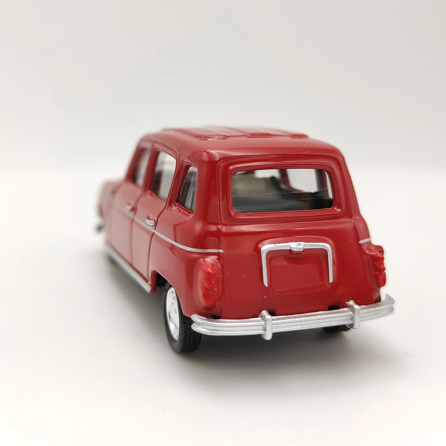 Diecast 1:54 Scale NOREV Renault 4L 1964 Vintage Car Simulation Alloy Car Model Collection Toy Gift Display Ornament
