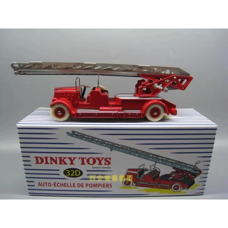 Diecast DINKY TOYS 1/43 Scale Fire Truck Alloy Lifting Ladder Fire Truck Antique Car Model Collectible Toy Gift Souvenir Display