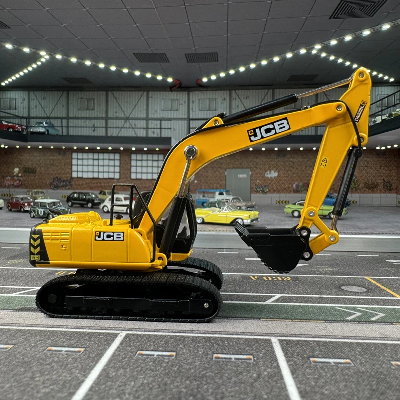 Diecast 1:76 Scale OXFORD Excavator & JCB Mercedes Benz Semi Trailer Alloy Car Model Collectible Toy Gift Souvenir Display Diecast 1:76 Scale OXFORD Excavator & JCB Mercedes Benz Semi Trailer Alloy Car Model Collectible Toy Gift Souvenir Display
