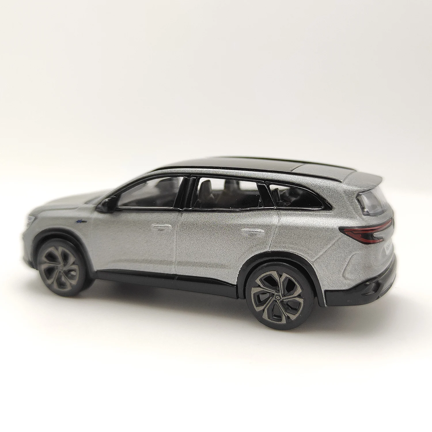 Diecast 1:64 Scale NOREV Renault Espace E-tech Full Hybrid Simulation Alloy Black Car Model Collection Toy Gift Display Ornament