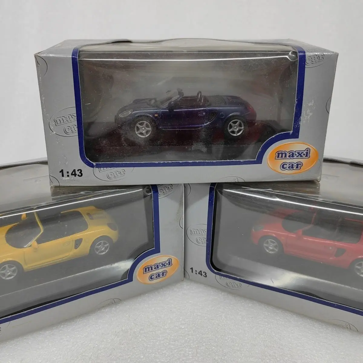 Diecast Maxi Car 1/43 Scale Toyota MR2 Convertible Alloy Car Model Collectible Toy Gift Souvenir Display Diecast Maxi Car 1/43 Scale Toyota MR2 Convertible Alloy Car Model Collectible Toy Gift Souvenir Display