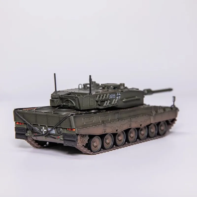 German Leopard 2A4 Main Battle Tank Pure Green Painted Alloy Finale 1/72 Static Completed Product Toy Tank Model Ornament