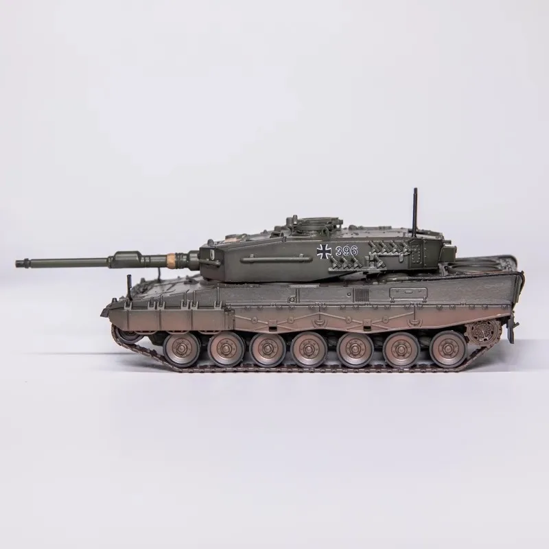 German Leopard 2A4 Main Battle Tank Pure Green Painted Alloy Finale 1/72 Static Completed Product Toy Tank Model Ornament