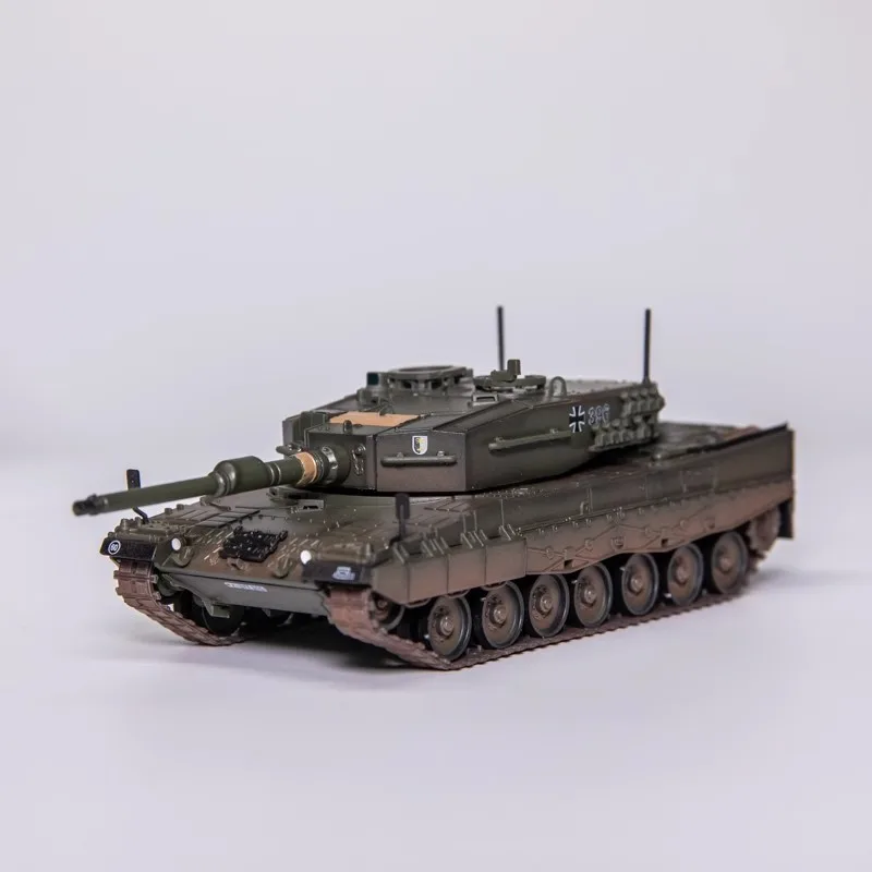 German Leopard 2A4 Main Battle Tank Pure Green Painted Alloy Finale 1/72 Static Completed Product Toy Tank Model Ornament