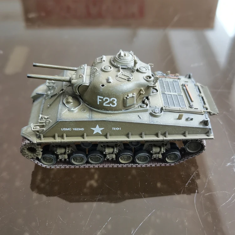M4A3 HVSS Tank POA-CWS-H5 Flamethrower North Korea 1951 Model Final Static Completion Toy Tank Model Ornament M4A3 HVSS Tank POA-CWS-H5 Flamethrower North Korea 1951 Model Final Static Completion Toy Tank Model Ornament
