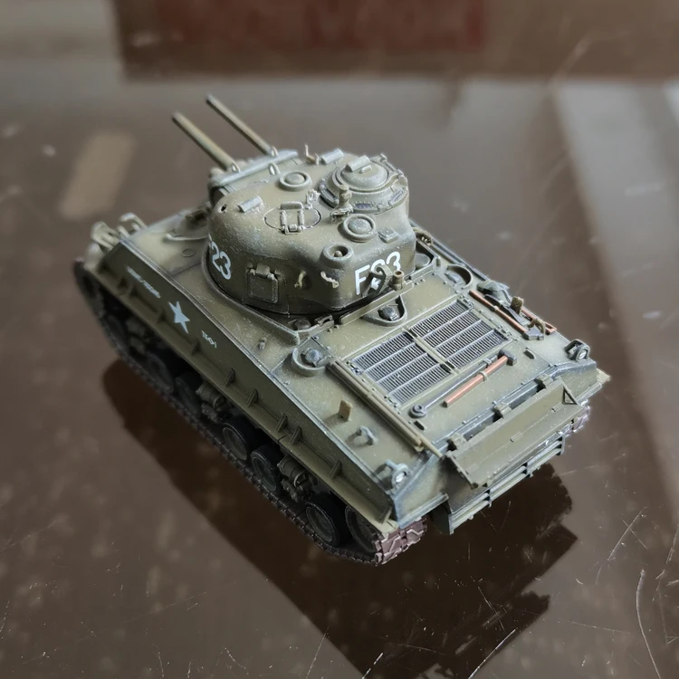 M4A3 HVSS Tank POA-CWS-H5 Flamethrower North Korea 1951 Model Final Static Completion Toy Tank Model Ornament M4A3 HVSS Tank POA-CWS-H5 Flamethrower North Korea 1951 Model Final Static Completion Toy Tank Model Ornament