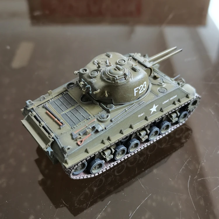 M4A3 HVSS Tank POA-CWS-H5 Flamethrower North Korea 1951 Model Final Static Completion Toy Tank Model Ornament M4A3 HVSS Tank POA-CWS-H5 Flamethrower North Korea 1951 Model Final Static Completion Toy Tank Model Ornament
