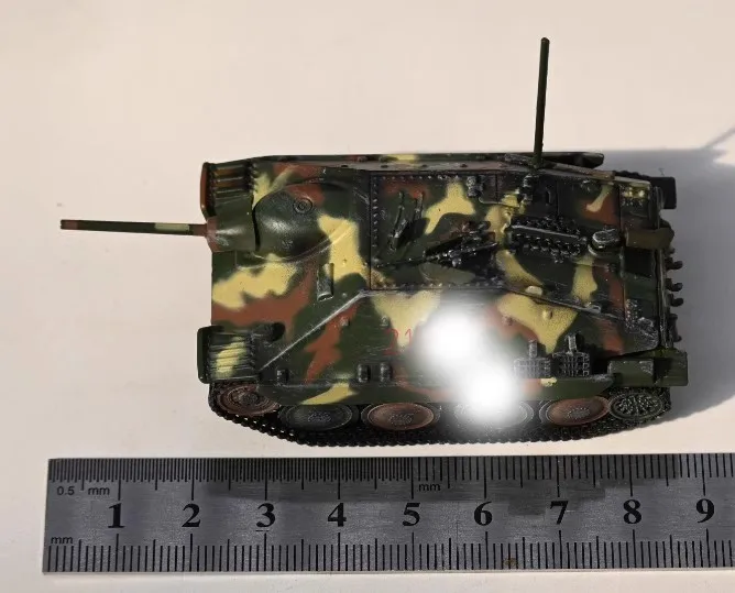 Chaser Tank Destroyer 38 (t) Destroyer Tank Tri Color Completed Product Static Model Ornament 1/72 Chaser Tank Destroyer 38 (t) Destroyer Tank Tri Color Completed Product Static Model Ornament 1/72