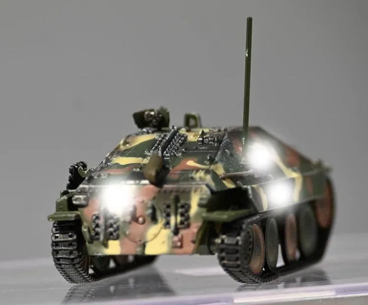 Chaser Tank Destroyer 38 (t) Destroyer Tank Tri Color Completed Product Static Model Ornament 1/72 Chaser Tank Destroyer 38 (t) Destroyer Tank Tri Color Completed Product Static Model Ornament 1/72