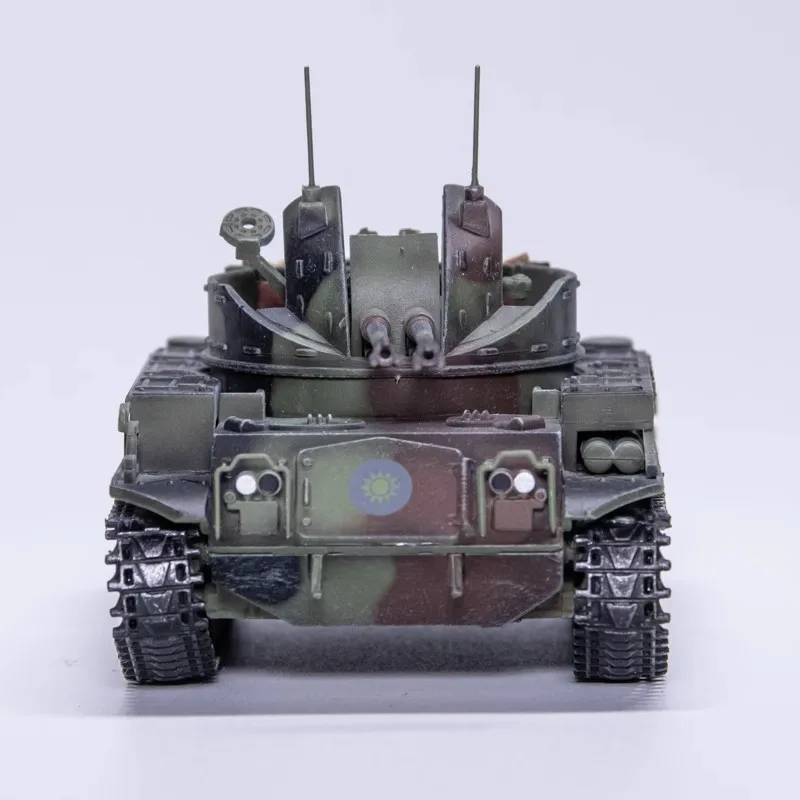 1/72 M42 Self-propelled Tank Gun Camouflage Coating M42 Anti Sky Gun Vehicle Static Finished Product Toy Tank Model Ornament 1/72 M42 Self-propelled Tank Gun Camouflage Coating M42 Anti Sky Gun Vehicle Static Finished Product Toy Tank Model Ornament