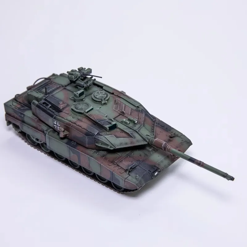 New German Leopard 2A7PRO Main Station Tank NATO Tri Color Camouflage 1/72 Final Static Finished Product Toy Tank Model Ornament