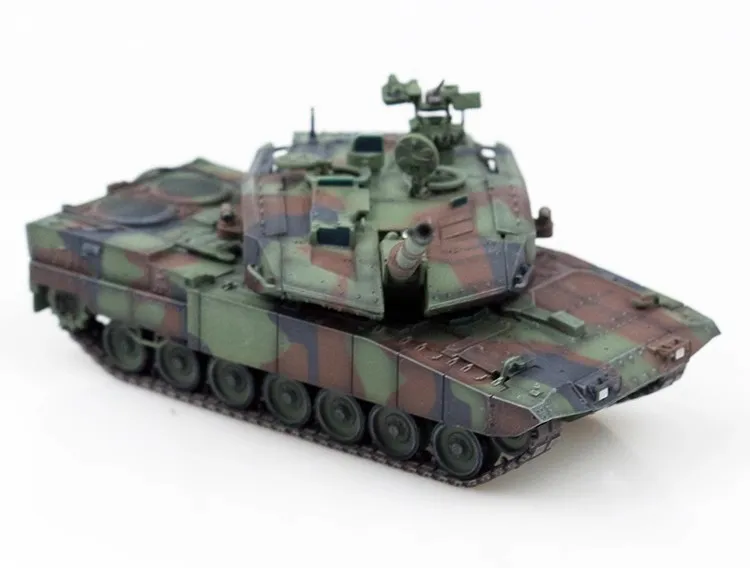 New German Leopard 2A7PRO Main Station Tank NATO Tri Color Camouflage 1/72 Final Static Finished Product Toy Tank Model Ornament