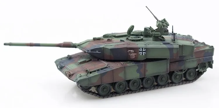 New German Leopard 2A7PRO Main Station Tank NATO Tri Color Camouflage 1/72 Final Static Finished Product Toy Tank Model Ornament