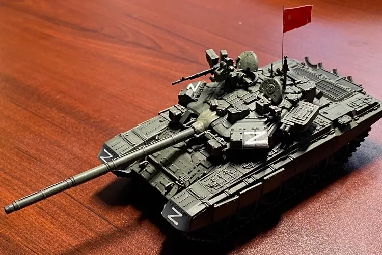 Russian Special Military Operation T90 T-90A Main Battle Tank World Completion 1/72 Static Finished Model