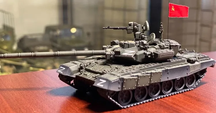 Russian Special Military Operation T90 T-90A Main Battle Tank World Completion 1/72 Static Finished Model
