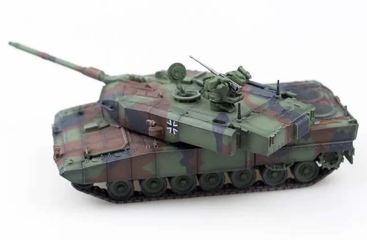 New German Leopard 2A7PRO Main Station 1/72 Tank NATO Tri Color Camouflage Finished Product Static Model New German Leopard 2A7PRO Main Station 1/72 Tank NATO Tri Color Camouflage Finished Product Static Model