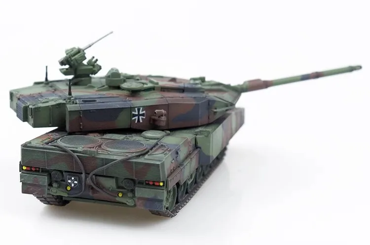New German Leopard 2A7PRO Main Station 1/72 Tank NATO Tri Color Camouflage Finished Product Static Model New German Leopard 2A7PRO Main Station 1/72 Tank NATO Tri Color Camouflage Finished Product Static Model