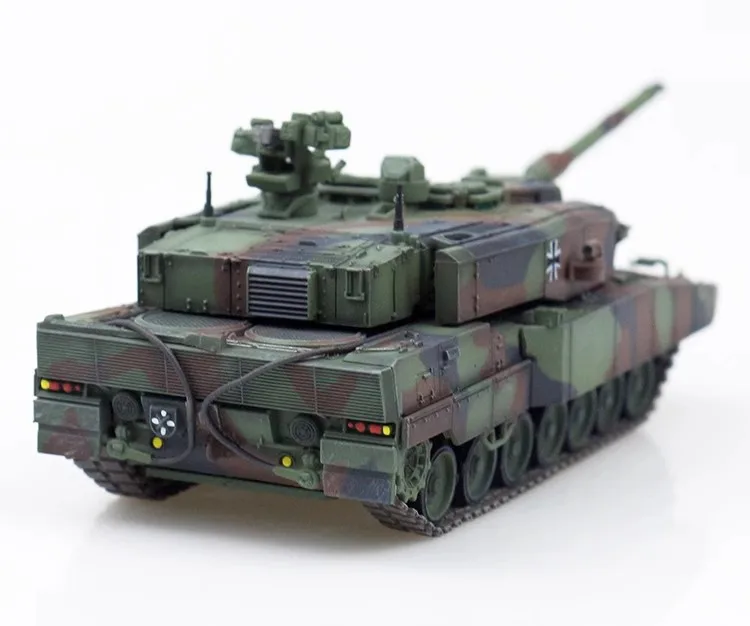 New German Leopard 2A7PRO Main Station 1/72 Tank NATO Tri Color Camouflage Finished Product Static Model New German Leopard 2A7PRO Main Station 1/72 Tank NATO Tri Color Camouflage Finished Product Static Model