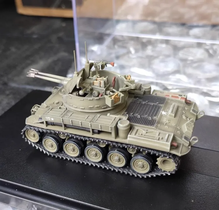 1/72 German M42 Self-propelled M42 Finished Tank Model Static Completion Product Toy Tank Model Ornament