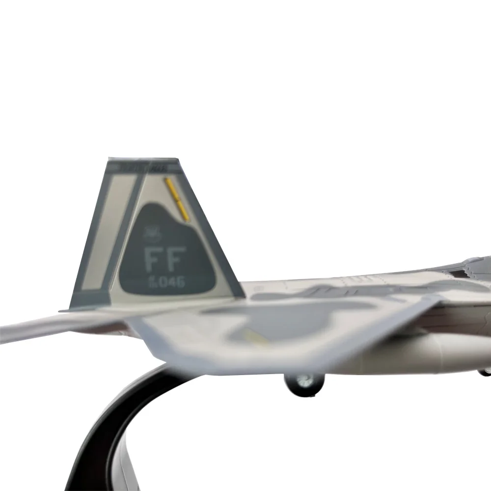 1:100 1/100 Scale US Lockheed Martin F-22 F22 Raptor Fighter Plane Diecast Metal Airplane Aircraft Model Children Gift Toy