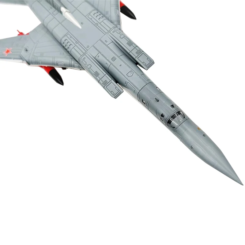 1/144 Scale Soviet Tupolev Tu22 TU22M3 Backfire Bomber Aircraft Metal Military Plane Toy Model Collection Ornament Gift 1/144 Scale Soviet Tupolev Tu22 TU22M3 Backfire Bomber Aircraft Metal Military Plane Toy Model Collection Ornament Gift