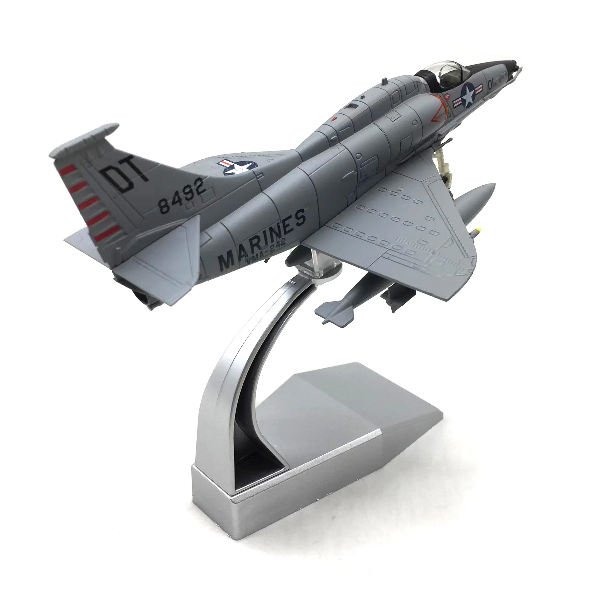 1:72 Scale United States Marine Corps Skyhawk A-4 Aircraft Alloy Militarized Combat Aircraft Model Collection Toy Gift