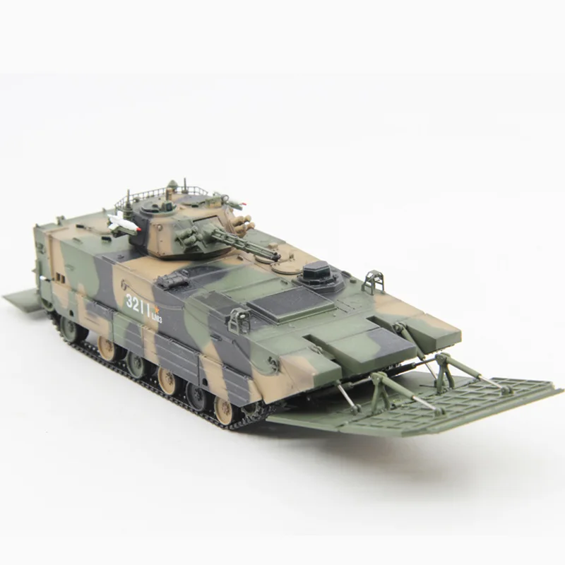 1:72 Scale Chinese ZBD-05 Amphibious Infantry Fighting Vehicle Amphibious Armored Vehicle Alloy Militarized  Tracked Tank Model