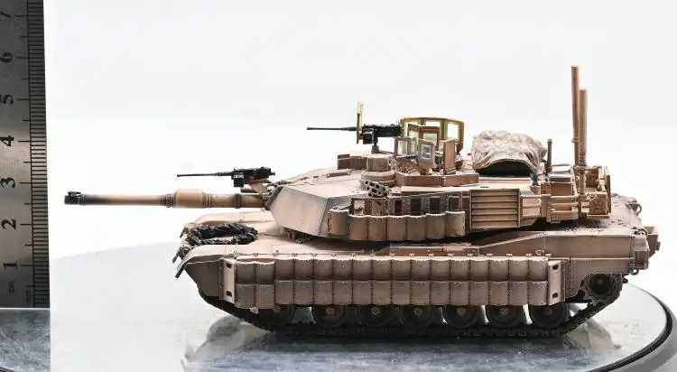 1/72Scale  US M1A2 TUSK II Finished Tank Model Desktop Static Ornament Simulation Combat Vehicle Model Birthday Gifts