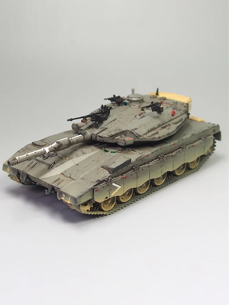 1:72 Scale Merkava 3D Main Battle Tank Militarized Combat Crawler Vehicle Model Collection Toy Gift