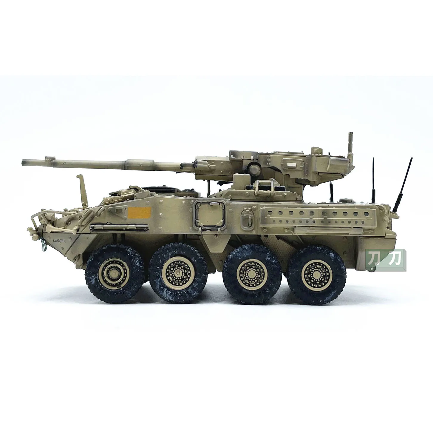 1:72 Scale Sand Color Simulation Finished Model of US M1128 Stryker Mobile Militarized Combat Eight-wheeled Armored Vehicle