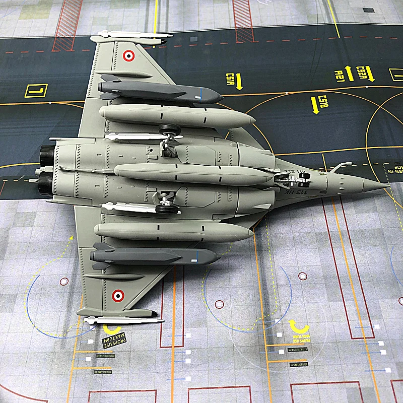 Diecast 1:72 Scale French Rafale B Simulation Alloy Fighter Aircraft Model Finished Product Collection Ornaments