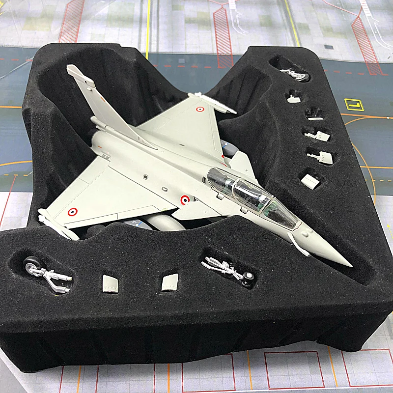 Diecast 1:72 Scale French Rafale B Simulation Alloy Fighter Aircraft Model Finished Product Collection Ornaments