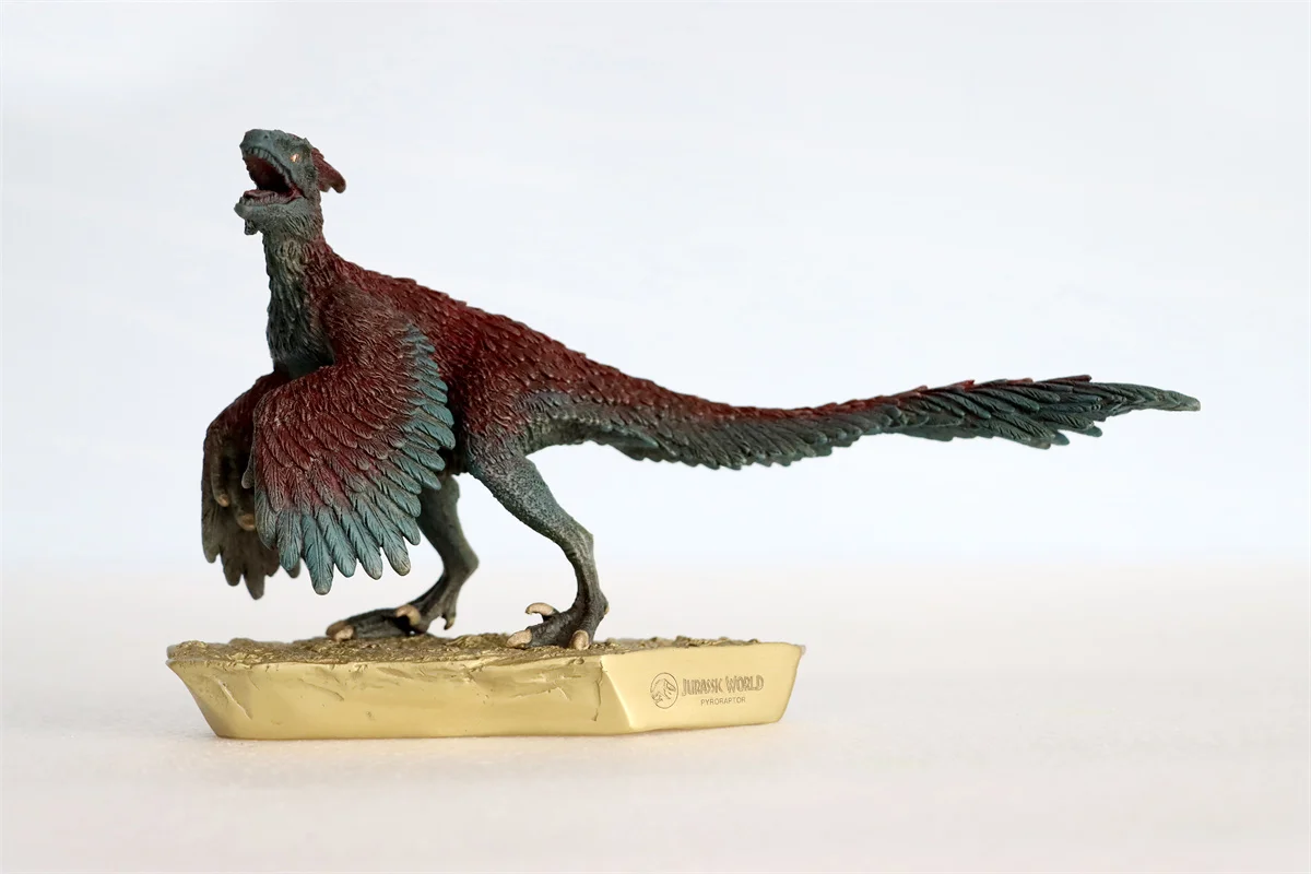 TONGSHIFU 1/20 Pyroraptor Olympius Model Brass Dinosaur Saurischia Statue Decor Adult GK Gift Painted Scene Photography Props