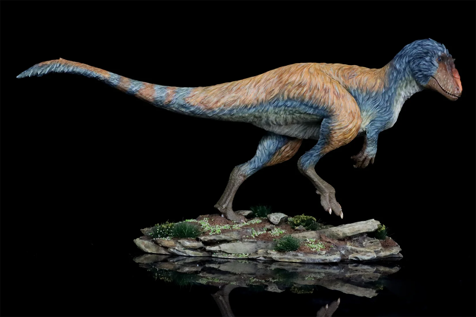 1/35 Yutyrannus Scene Statue Dinosaur Animal Model Realistic Decoration Educational Toys Birthday Gift GK Accessory 1/35 Yutyrannus Scene Statue Dinosaur Animal Model Realistic Decoration Educational Toys Birthday Gift GK Accessory