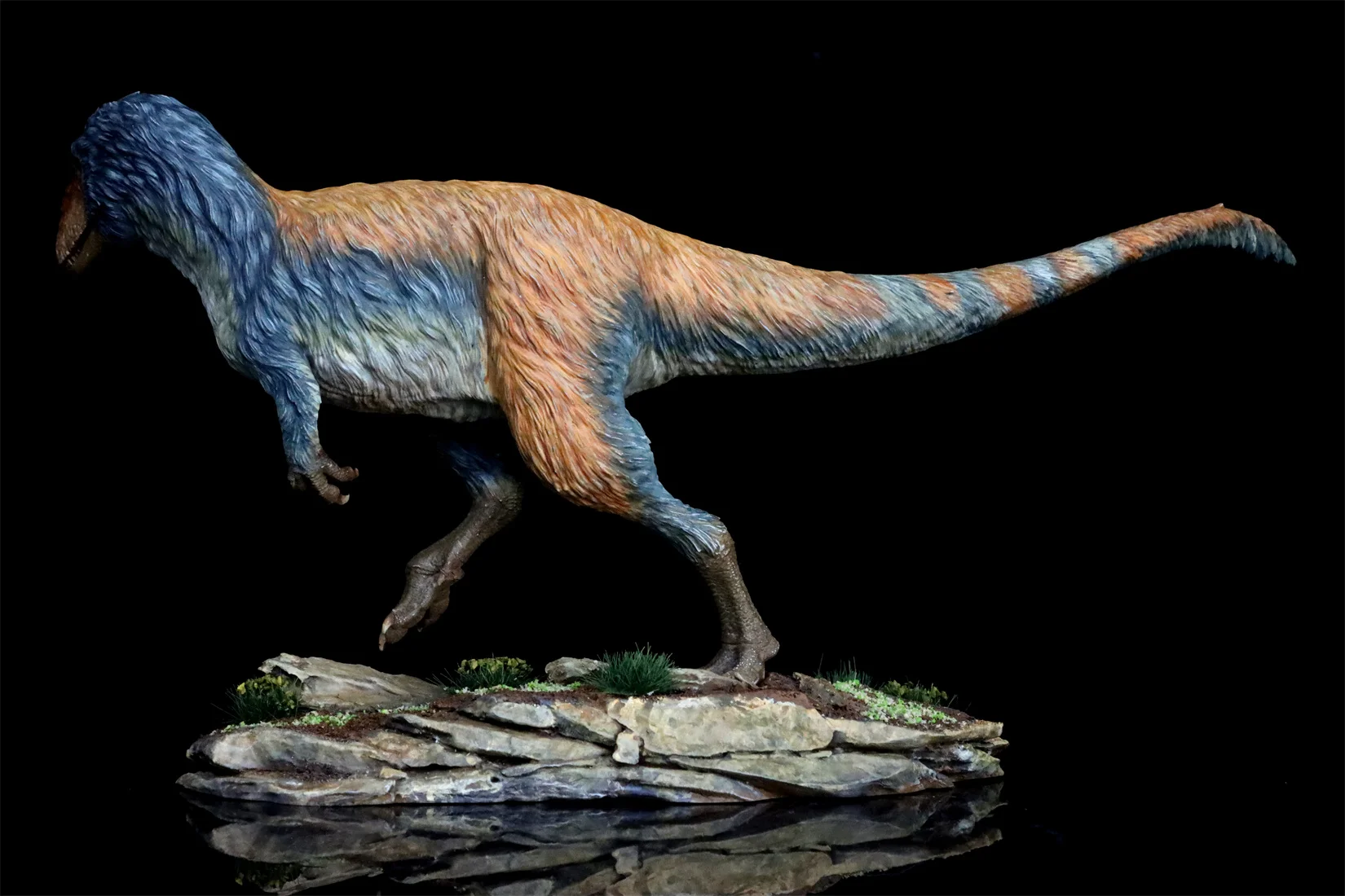 1/35 Yutyrannus Scene Statue Dinosaur Animal Model Realistic Decoration Educational Toys Birthday Gift GK Accessory 1/35 Yutyrannus Scene Statue Dinosaur Animal Model Realistic Decoration Educational Toys Birthday Gift GK Accessory