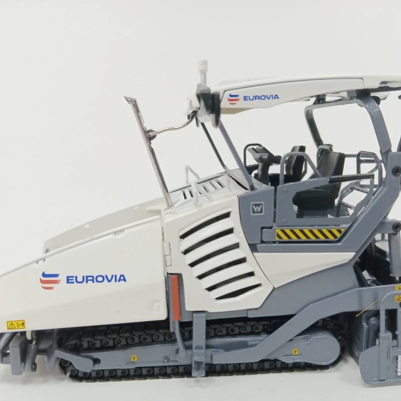 Diecast 1:50 Scale Vogele Super 1900 Paver Simulation Alloy Factory Machinery Static Model Diecast 1:50 Scale Vogele Super 1900 Paver Simulation Alloy Factory Machinery Static Model